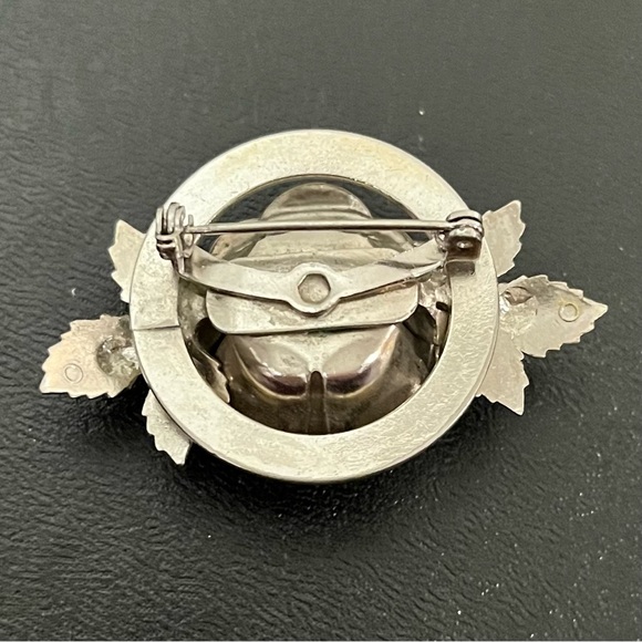 Vintage Silver Floral Pin - Picture 4 of 4